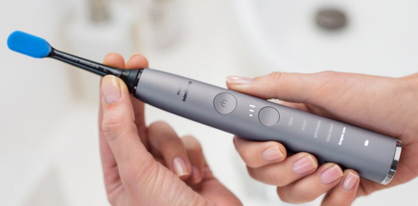 Slik rengjør du Philips Sonicare-tannbørsten