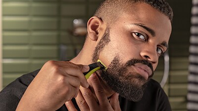 Philips OneBlade, så här gör du: Raka i långa drag