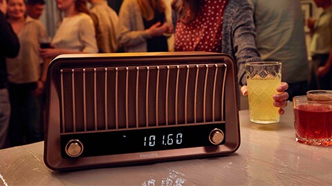 Philips VS700 Bluetooth-høyttaler i retrodesign med radio