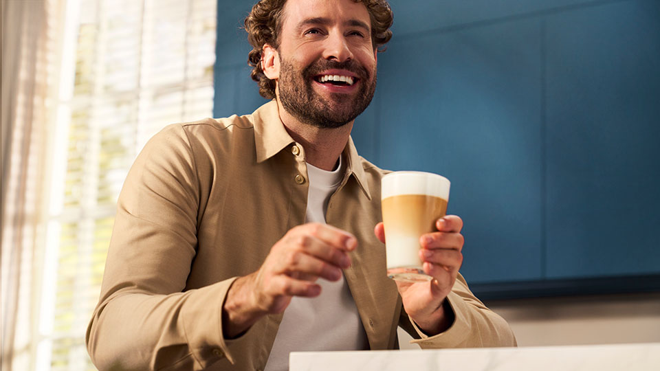 Hvordan lage espresso med maskin i 5 trinn