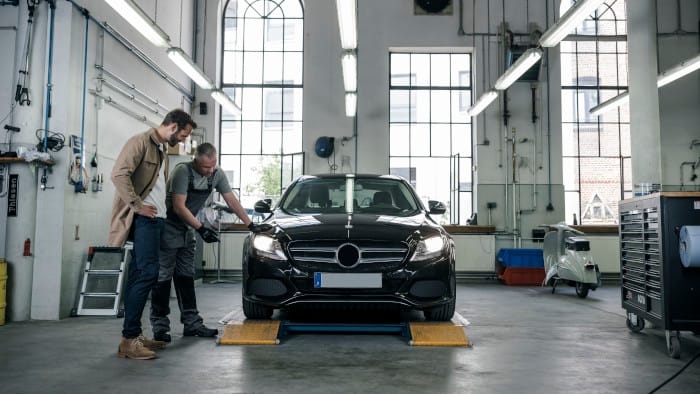 Skift lyspærer parvis